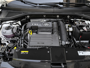 2019230TSI R-Line VI 