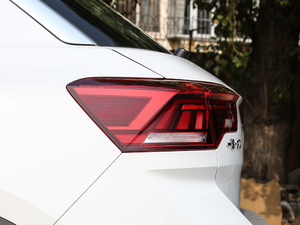 2019230TSI DSG(q)r VI (x)(ji)^