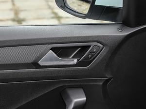 2019230TSI DSGr VI g