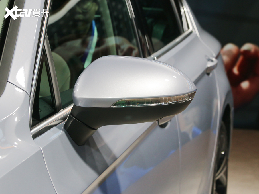 2020���~�v 380TSI DSG��Ş��