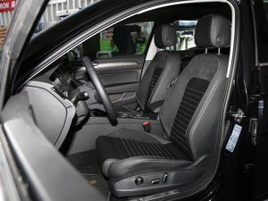 2020款330TSI DSG领先型 主驾驶座椅