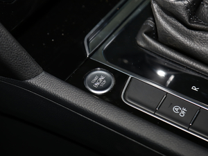 2020款330TSI DSG领先型 中控区