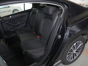 2020款330TSI DSG豪华型 后排座椅