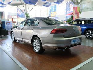 2020款280TSI DSG舒适型 左后45度