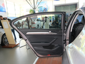 2020款280TSI DSG舒适型 左后车门