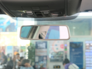2020款280TSI DSG舒适型 车内后视镜