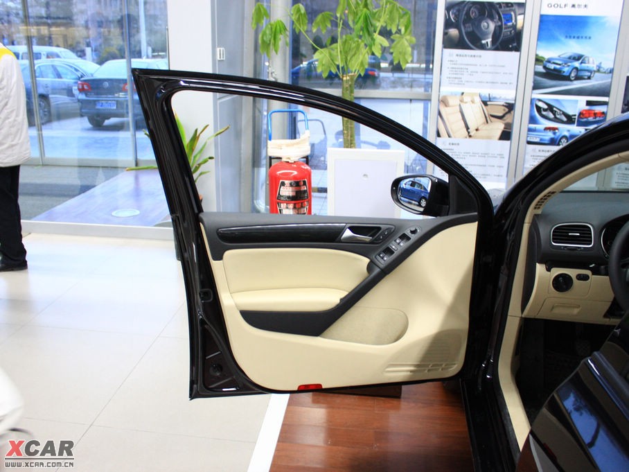 2010ߠ 1.6L ք(dng)m