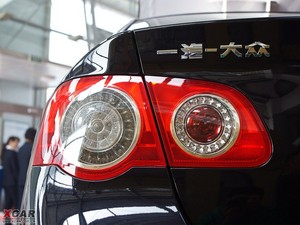 20091.8T DSGm (x)(ji)^