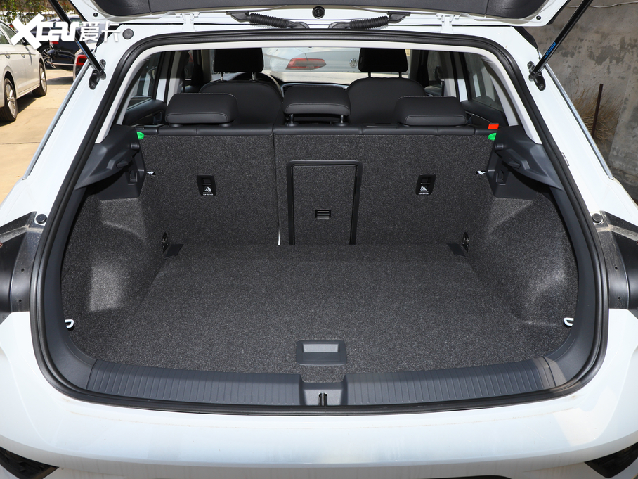 2020T-ROC̽ 280TSI DSG(q)M(jn)ȡ