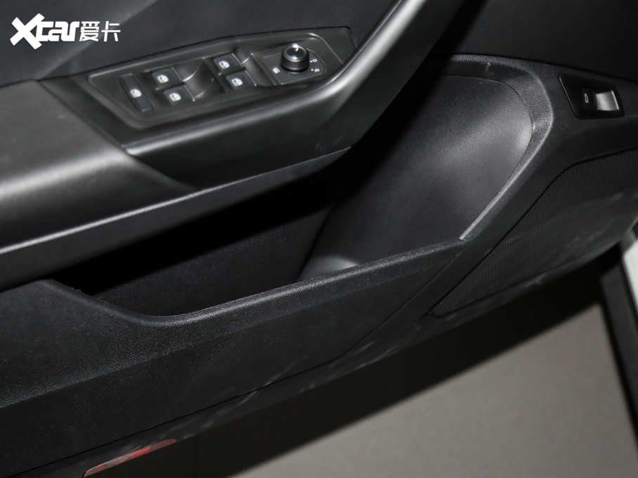 2020T-ROC̽ 280TSI DSG(q)A