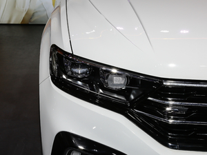 2020280TSI DSGR-Line Pro ^