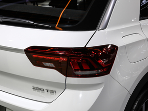 2020280TSI DSGR-Line Pro ^