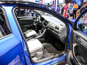 2020280TSI DSGR-Line п؅^