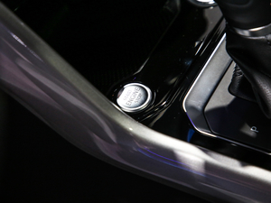 2020280TSI DSGR-Line п؅^