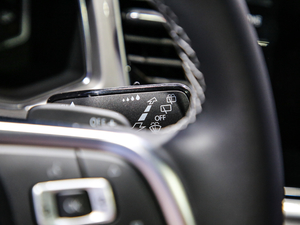 2020280TSI DSGR-Line п؅^