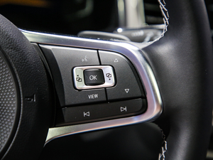 2020280TSI DSGR-Line п؅^