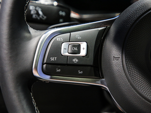 2020280TSI DSGR-Line п؅^