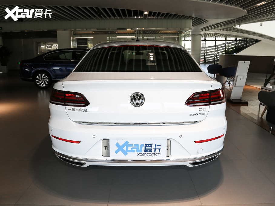 2020���CC 330TSI �A� ��VI