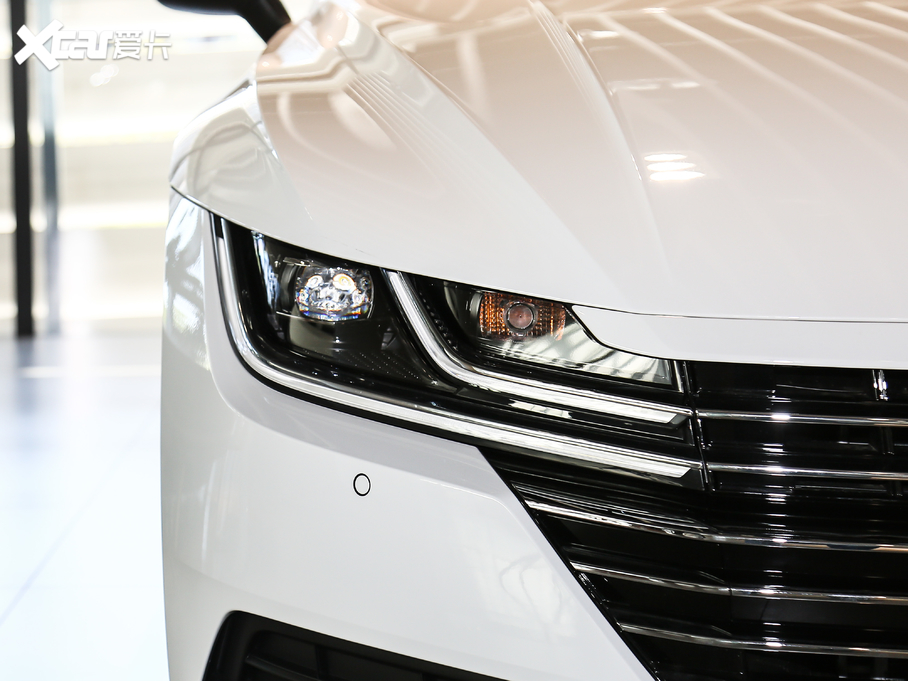 2020CC 330TSI A VI