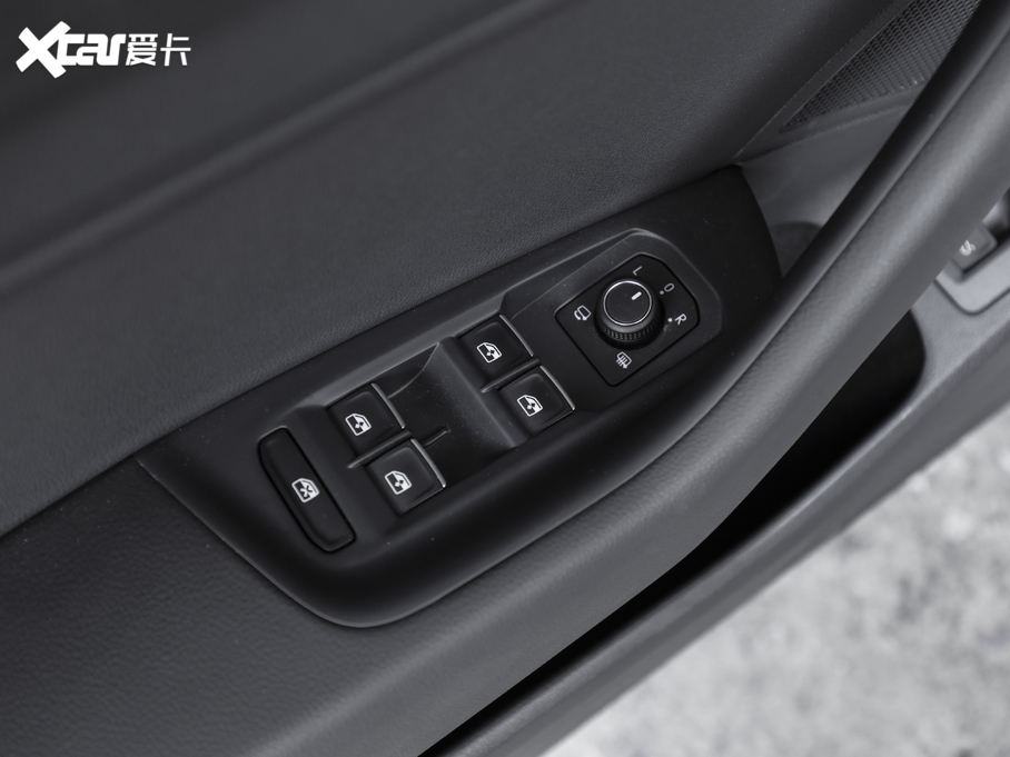 2020CC 330TSI  VI