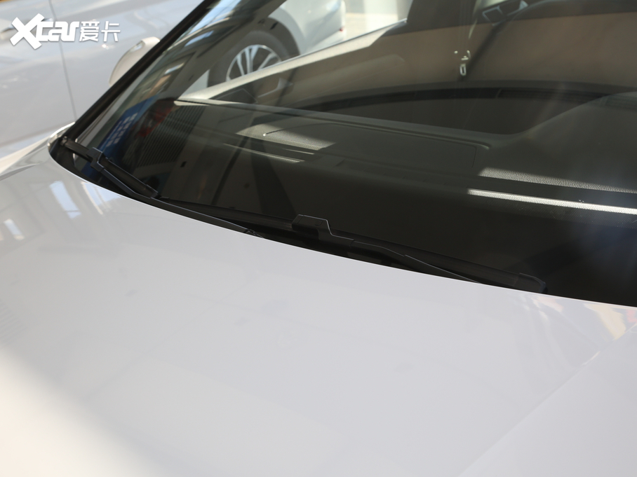 2020CC 330TSI A V