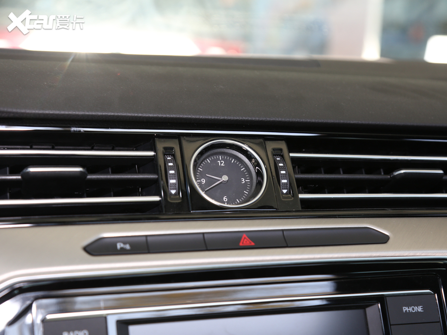 2020CC 330TSI A V