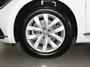 2020330TSI A VI ݆Ȧ