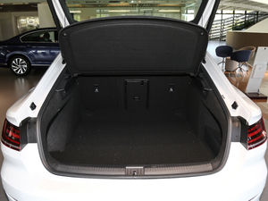 2020330TSI A VI g