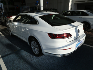 2020款330TSI 华颜版 国V 左后45度