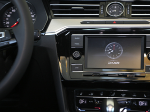 2020款330TSI 华颜版 国V 音响调节