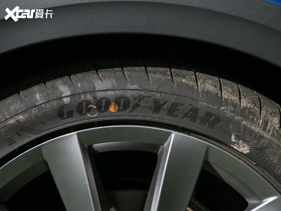 2021һ-CCCb܇ 380TSI CL