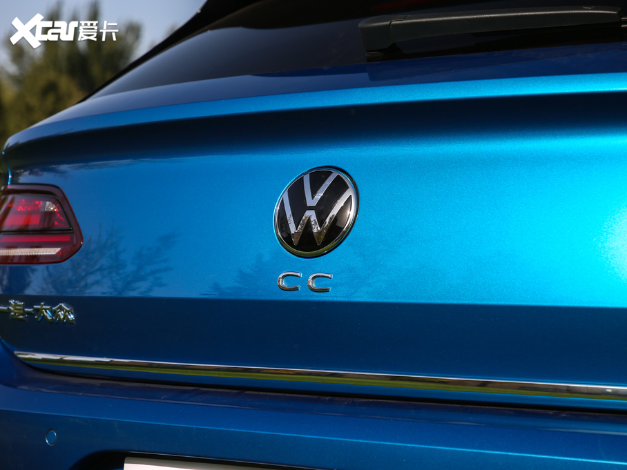 2021һ-CCCb܇ 380TSI CL(fng)