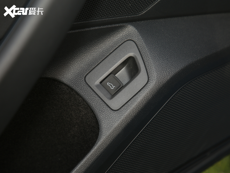 2021һ-CCCb܇ 380TSI CL