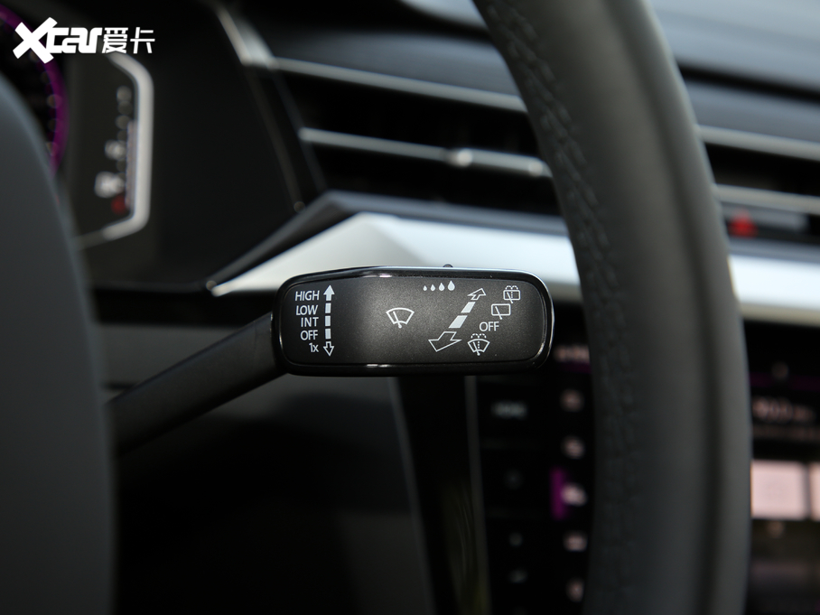 2021һ-CCCb܇ 380TSI CL(fng)