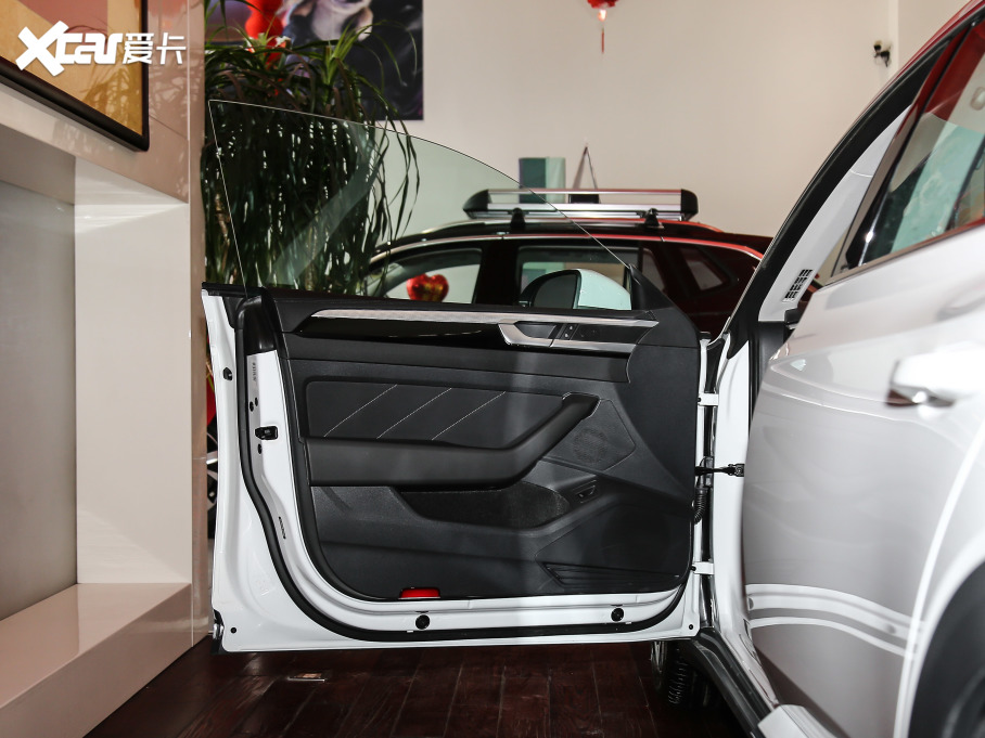 2021һ-CCCb܇ 330TSI CĿ