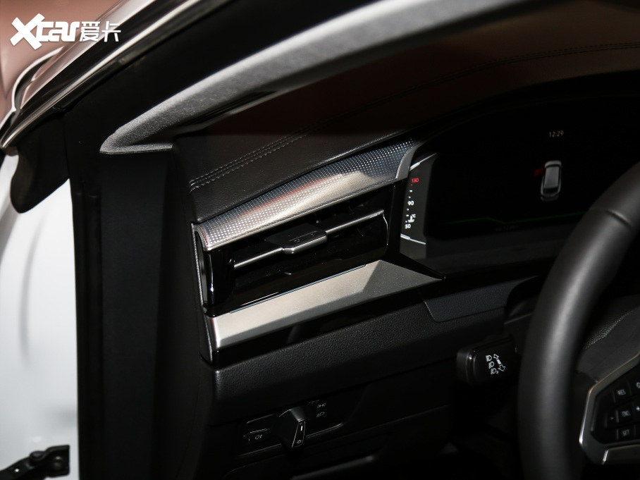 2021һ-CCCb܇ 330TSI CĿ