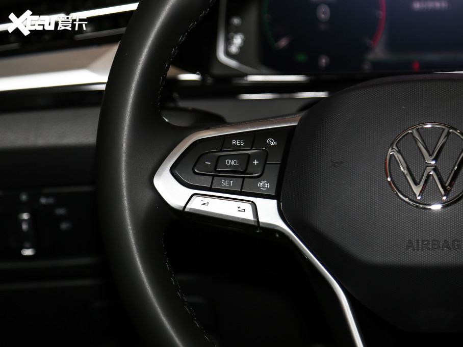 2021һ-CCCb܇(ch) 330TSI CĿ