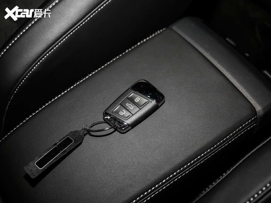 2021һ-CCCb܇ 330TSI CĿ