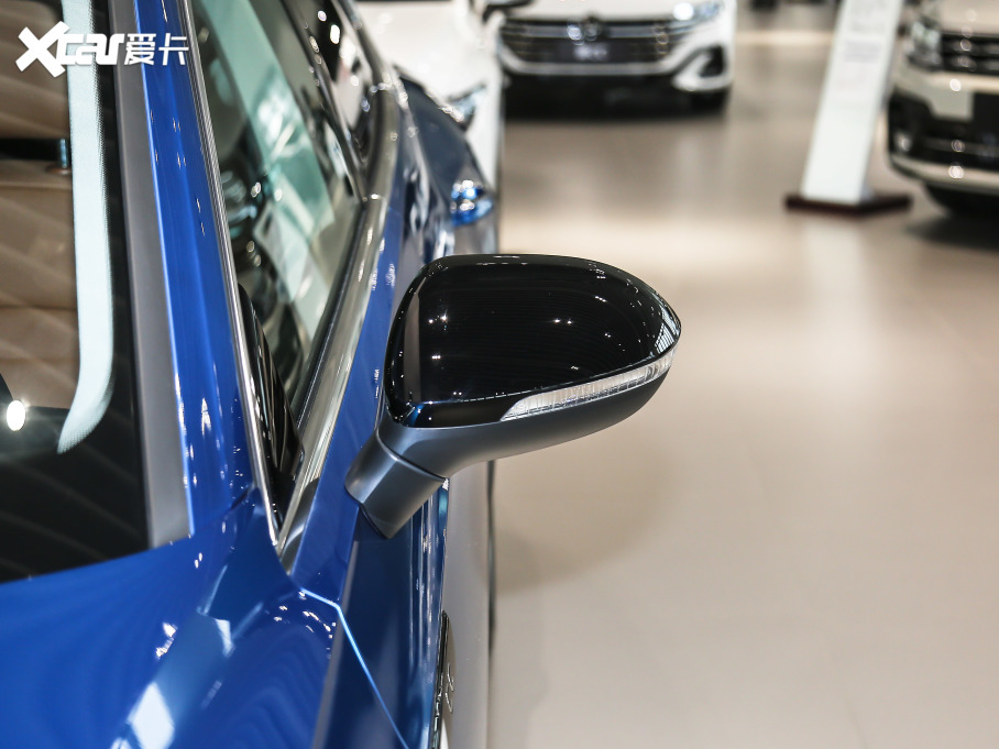 2021һ-CCCb܇ 380TSI Cİ