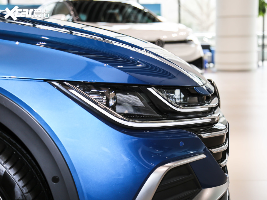 2021һ-CCCb܇ 380TSI Cİ