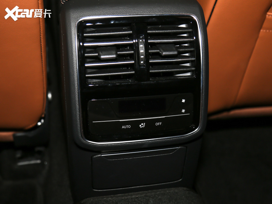 2021һ-CCCb܇ 380TSI Cİ