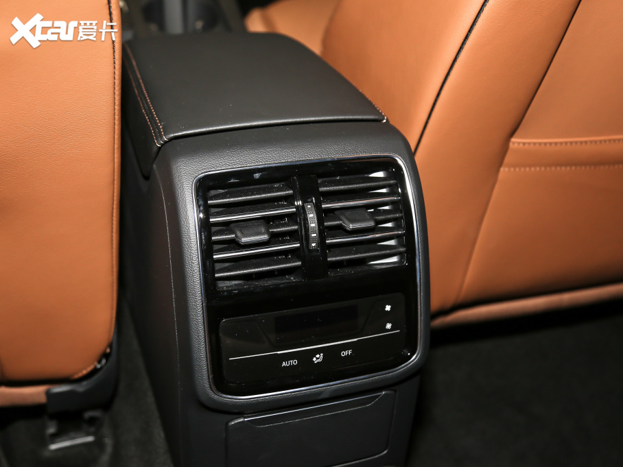 2021һ-CCCb܇ 380TSI Cİ