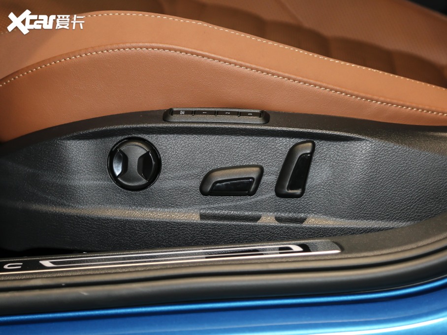 2021һ-CCCb܇ 380TSI Cİ