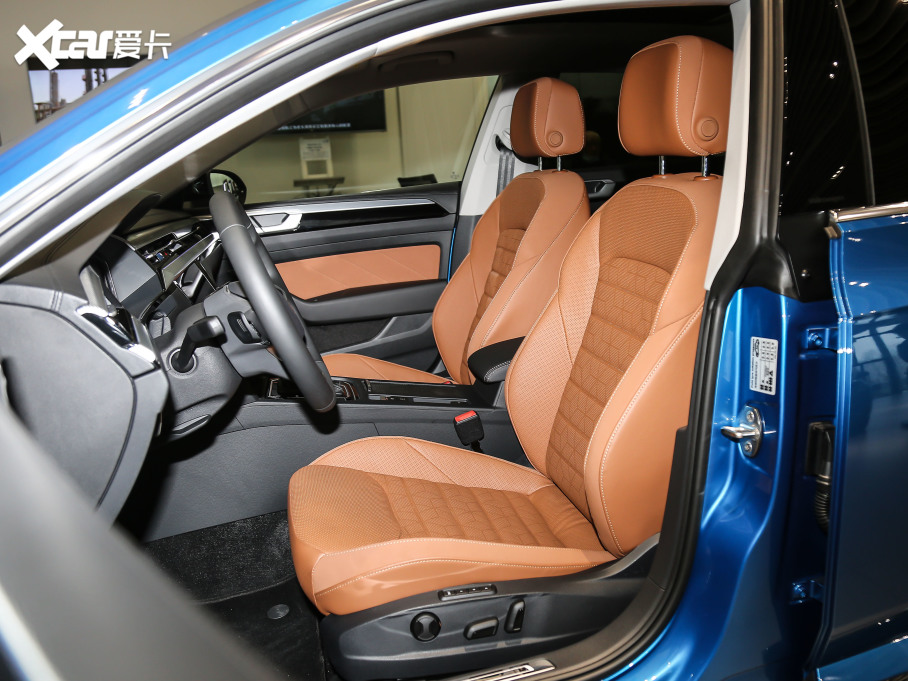 2021һ-CCCb܇ 380TSI Cİ