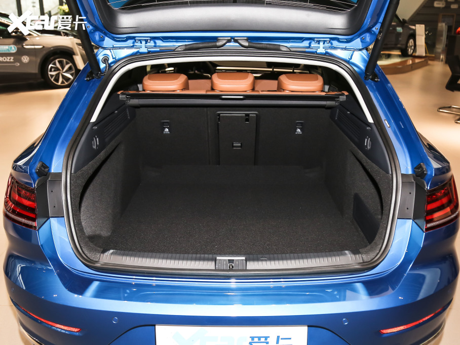 2021һ-CCCb܇ 380TSI Cİ