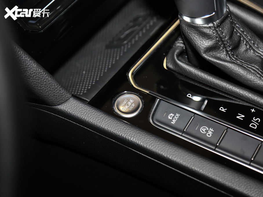 2021һ-CCCb܇ 380TSI Cİ