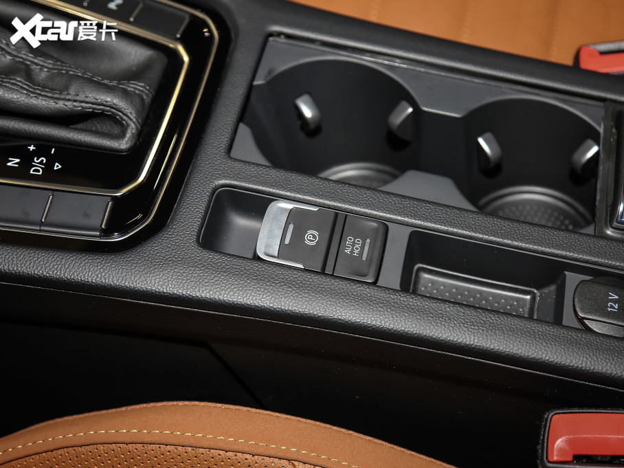 2021һ-CCCb܇ 380TSI Cİ