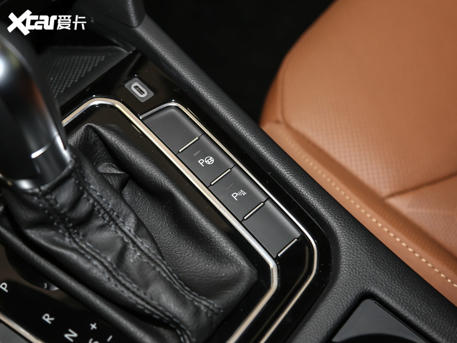 2021һ-CCCb܇ 380TSI Cİ