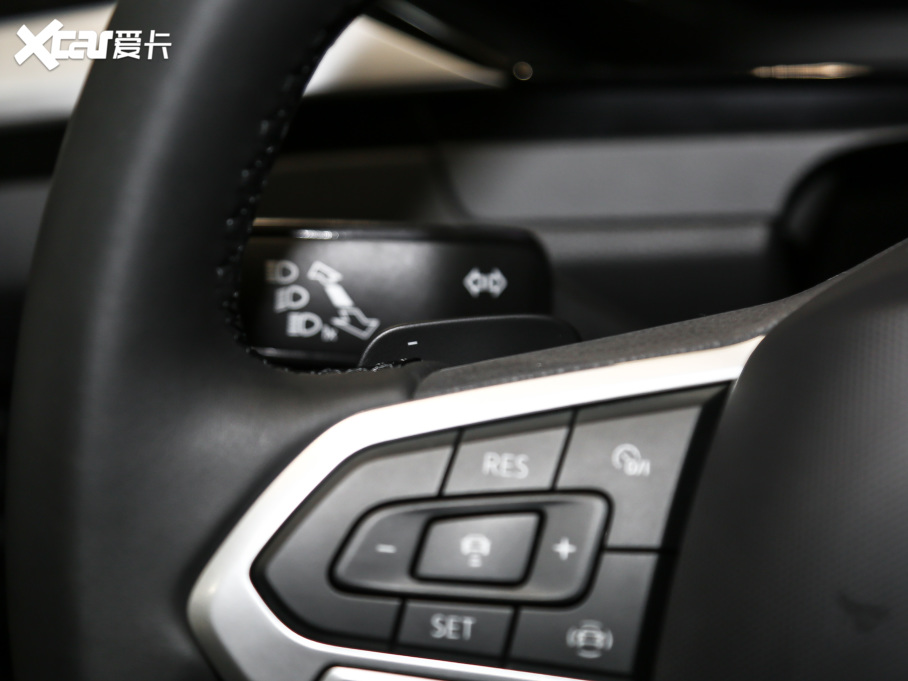 2021һ-CCCb܇ 380TSI Cİ