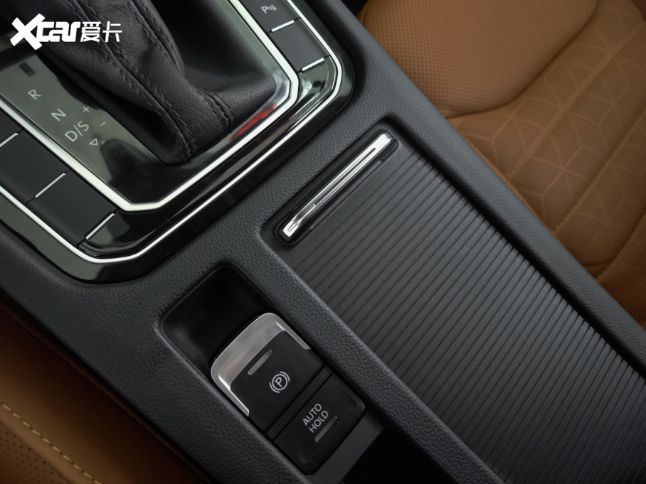 2021һ-CCCb܇ 380TSI CL